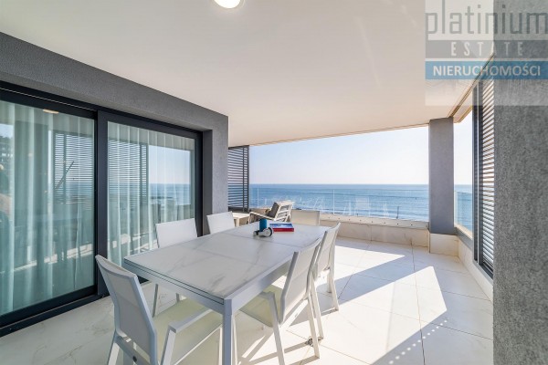 costa blanca, Punta Prima, Apartament z basenem w pierwszej lini brzegowej
